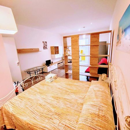 Casa Via Leuca Apartment Лече Екстериор снимка